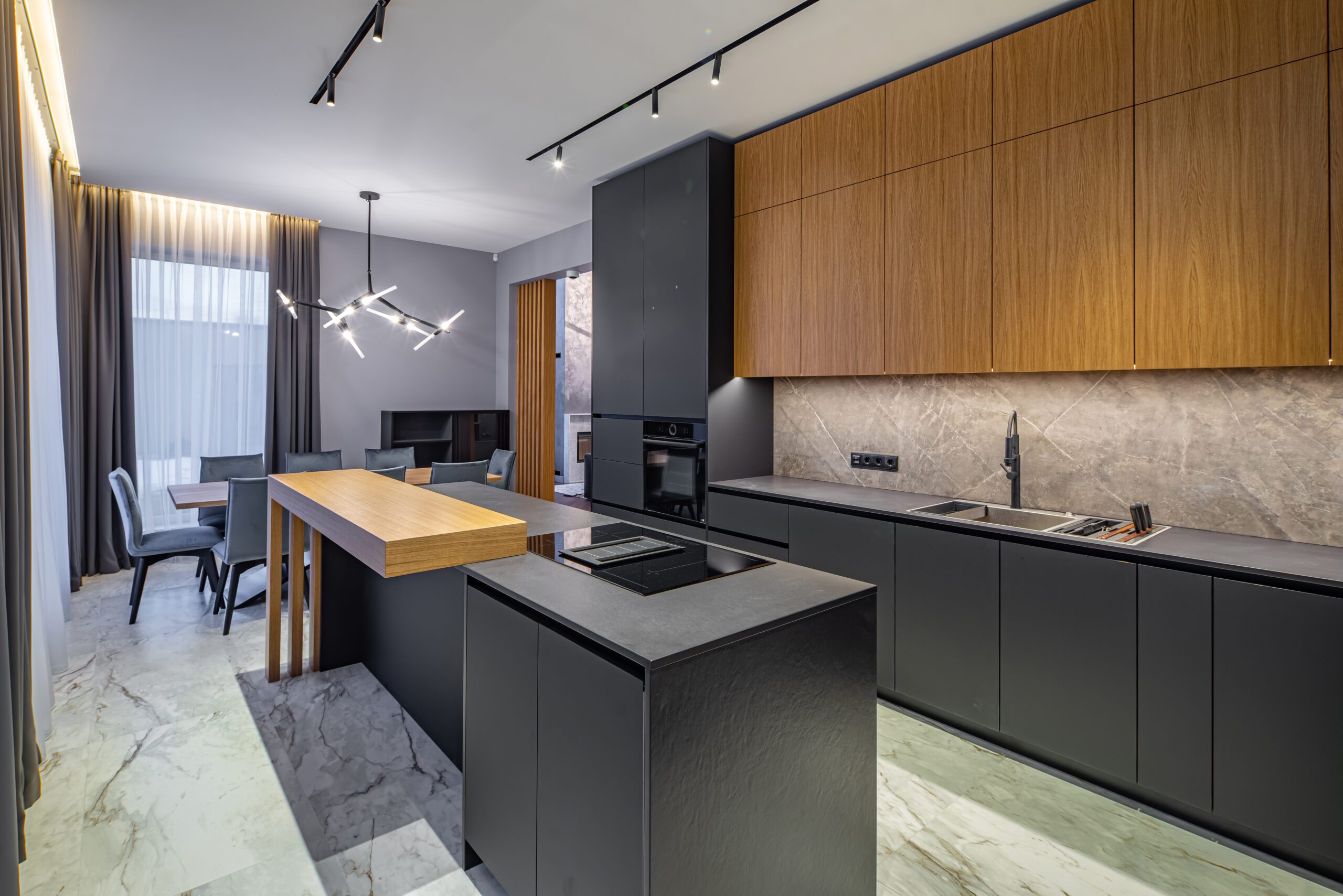 Modern,Interior,Of,Kitchen,In,Luxury,Private,House Modern Kitchen remodel Interior - Black